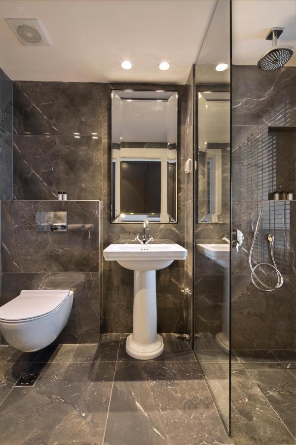 Chambre Double - Vue sur Piscine