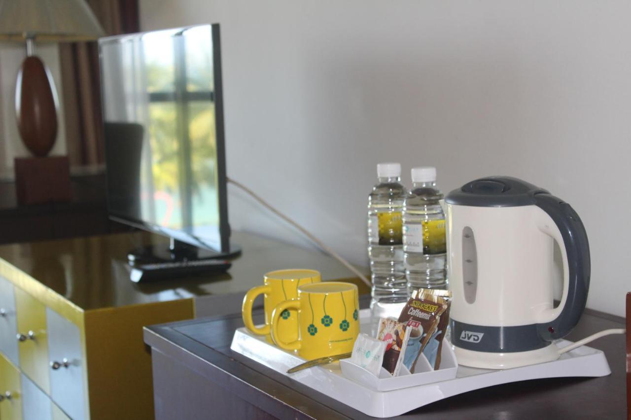Deluxe Double or Twin Room with Free Shuttle from Nongsapura Ferry Terminal
