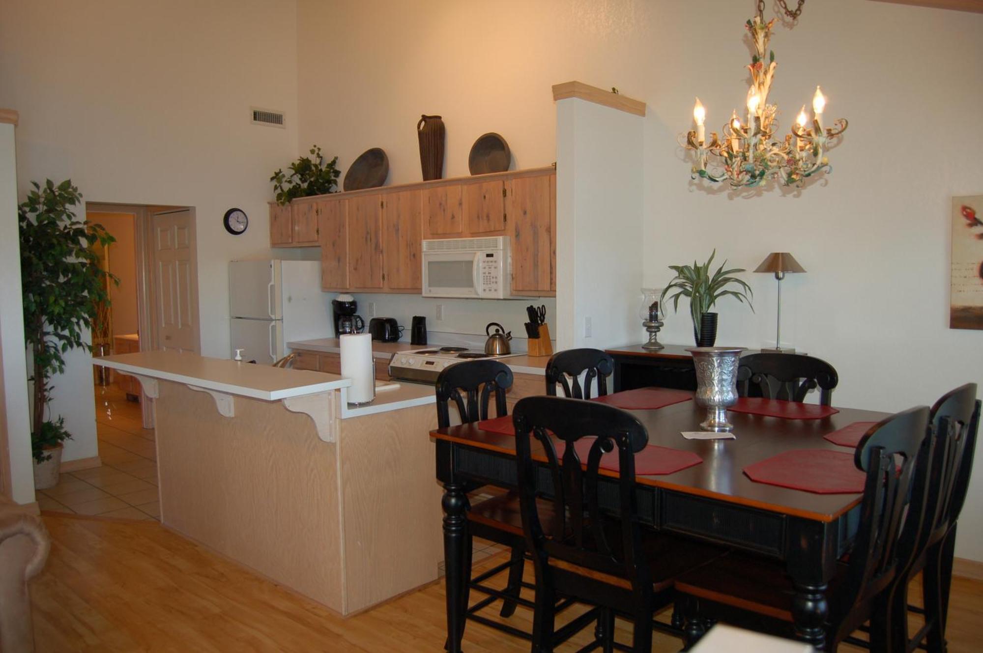 Apartment with Lake View