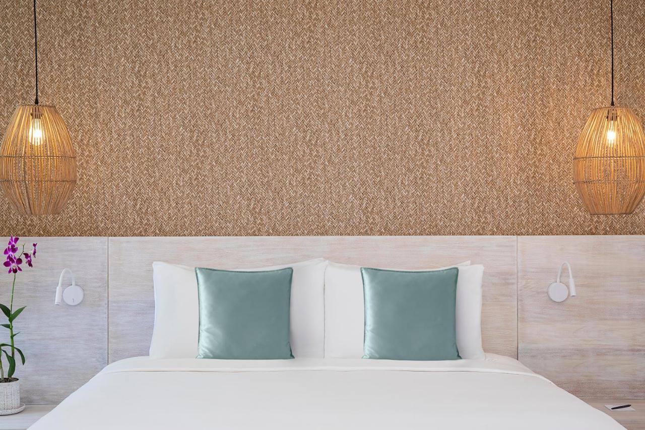 Deluxe Ocean View Room