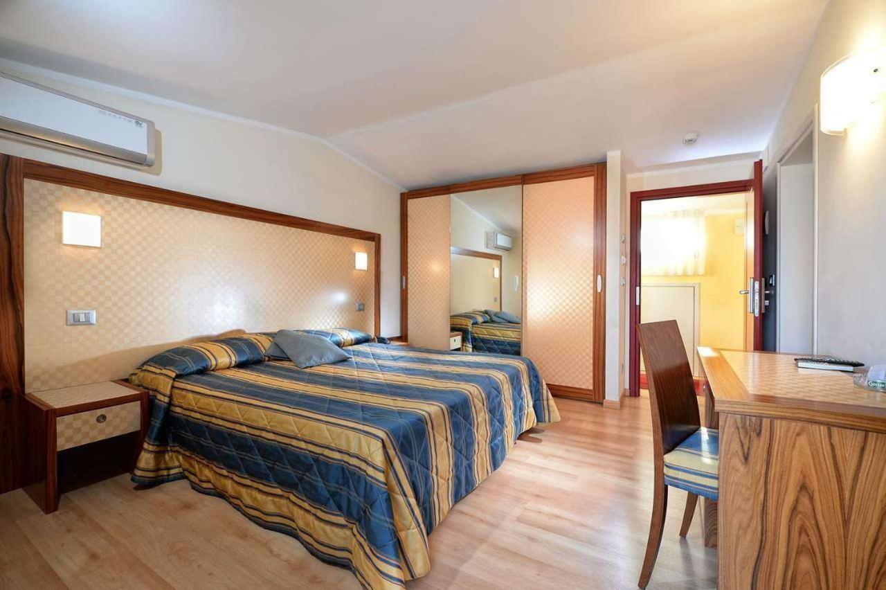 Comfort Zweibettzimmer mit Meerblick