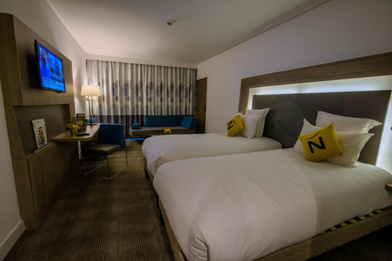 Superior Twin Room with Sea or Park View
