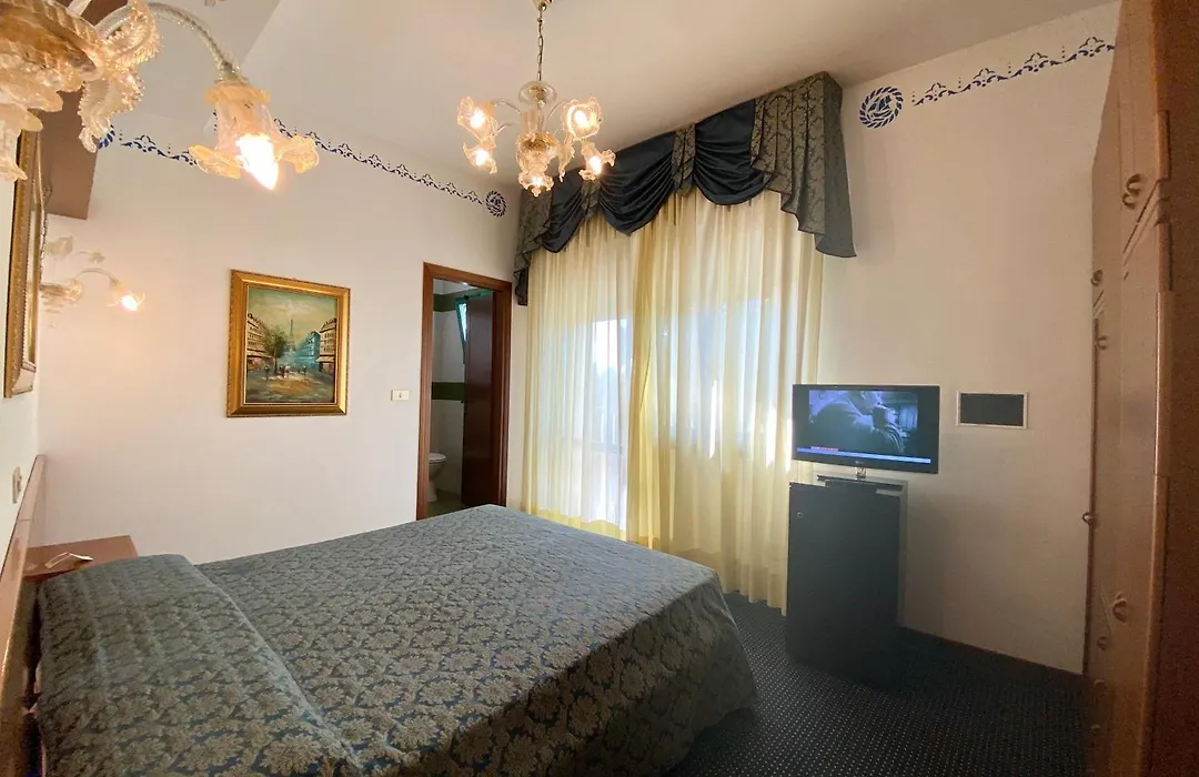 Hotel Florida-1