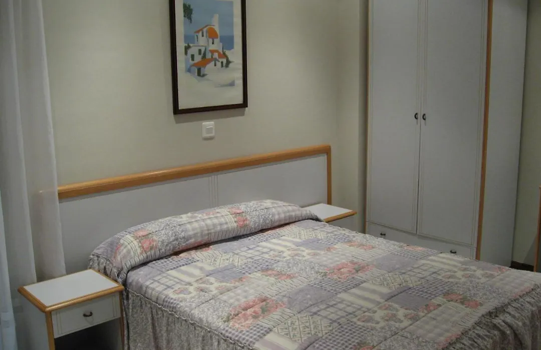 Apartamentos Elena-1