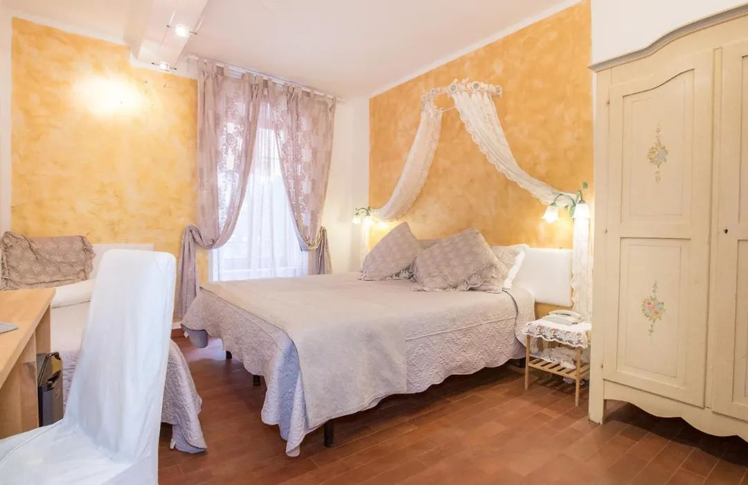 Hotel Marina-1