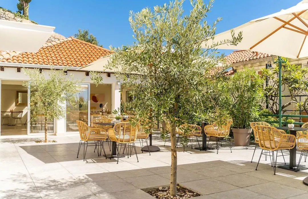 Art Hotel Dubrovnik-1