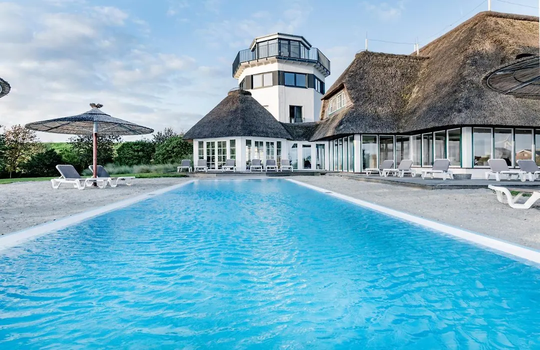 Hotel und Spa Lundenbergsand-1