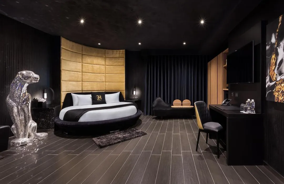 H Hotel & Spa - Adults Only-1