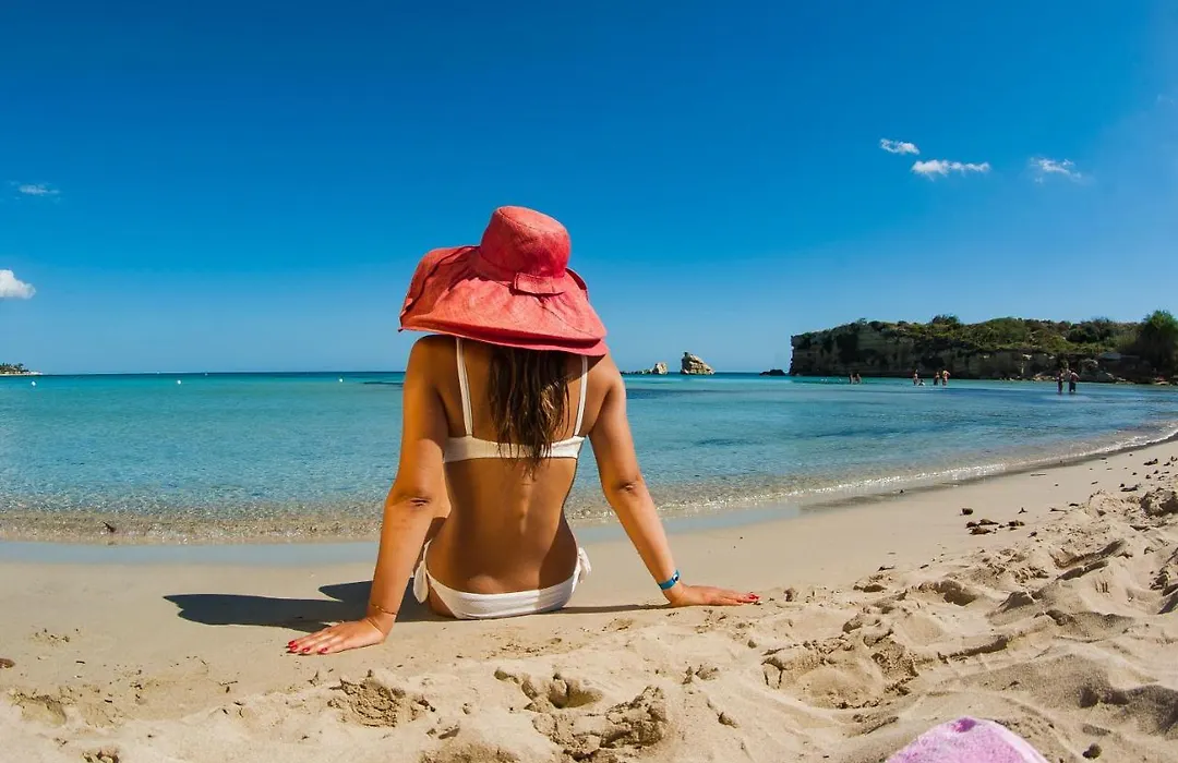 Futura Club Spiagge Bianche-1