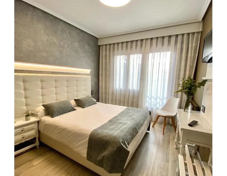 Hotel Rural Peñalabra-1