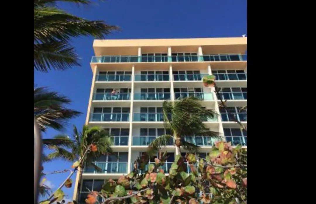 Jupiter Beach Resort & Spa-1