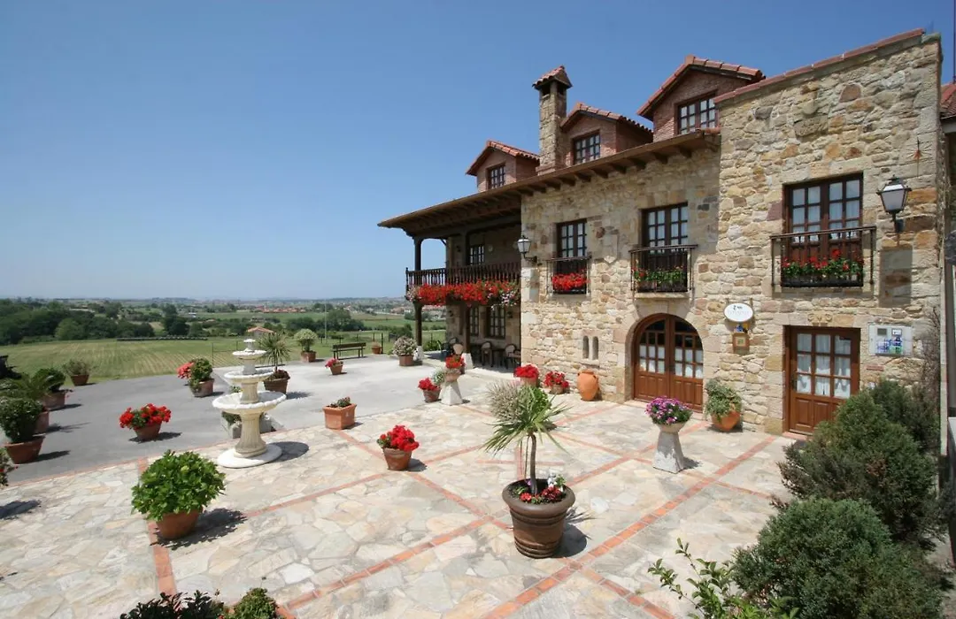 Hotel Rural Posada EL SOLAR  Desayunos--Terraza panorámica-1