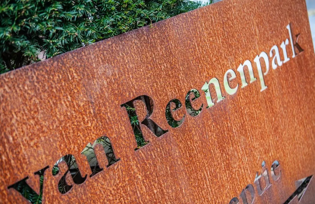 Hotel van Renenpark-1