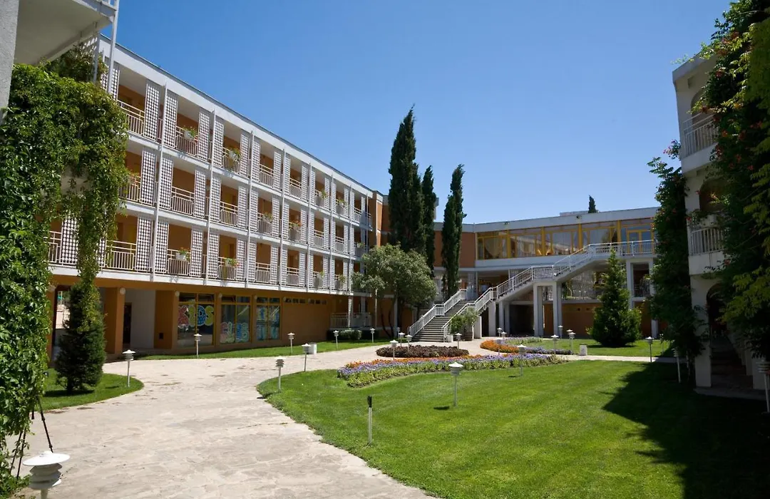 Nessebar Beach Hotel-1