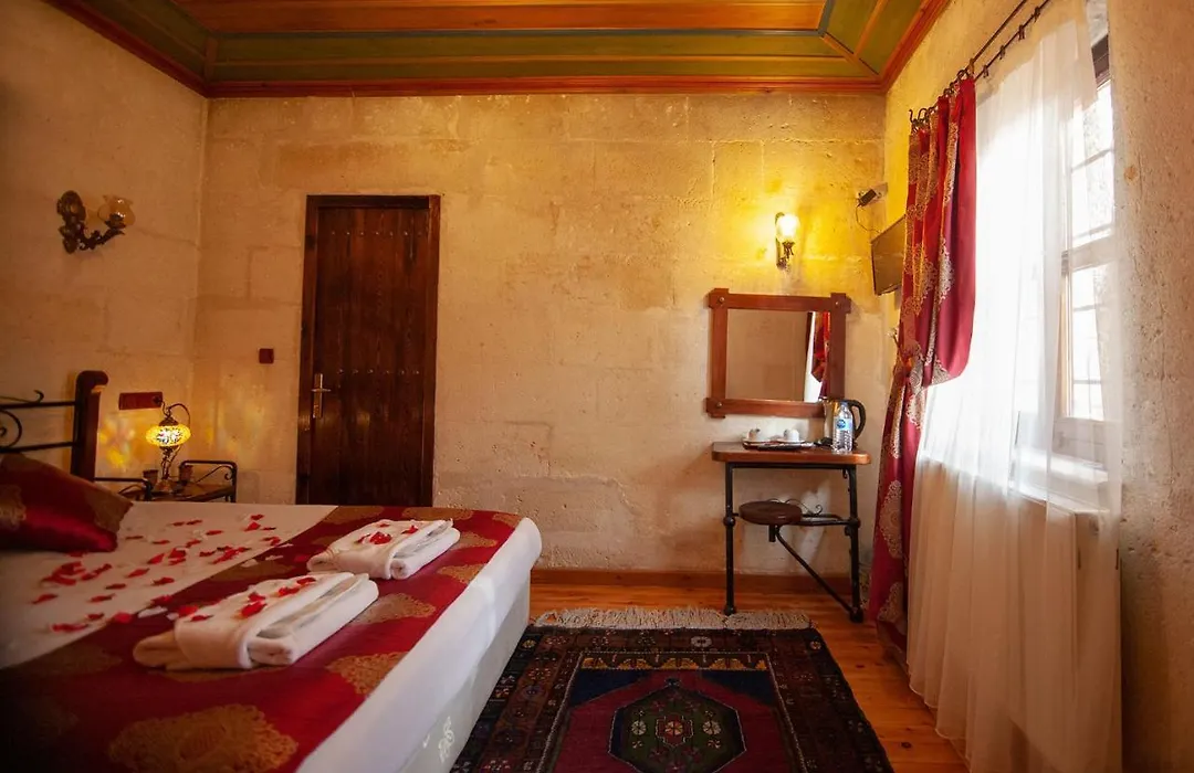 Center Cave House-1