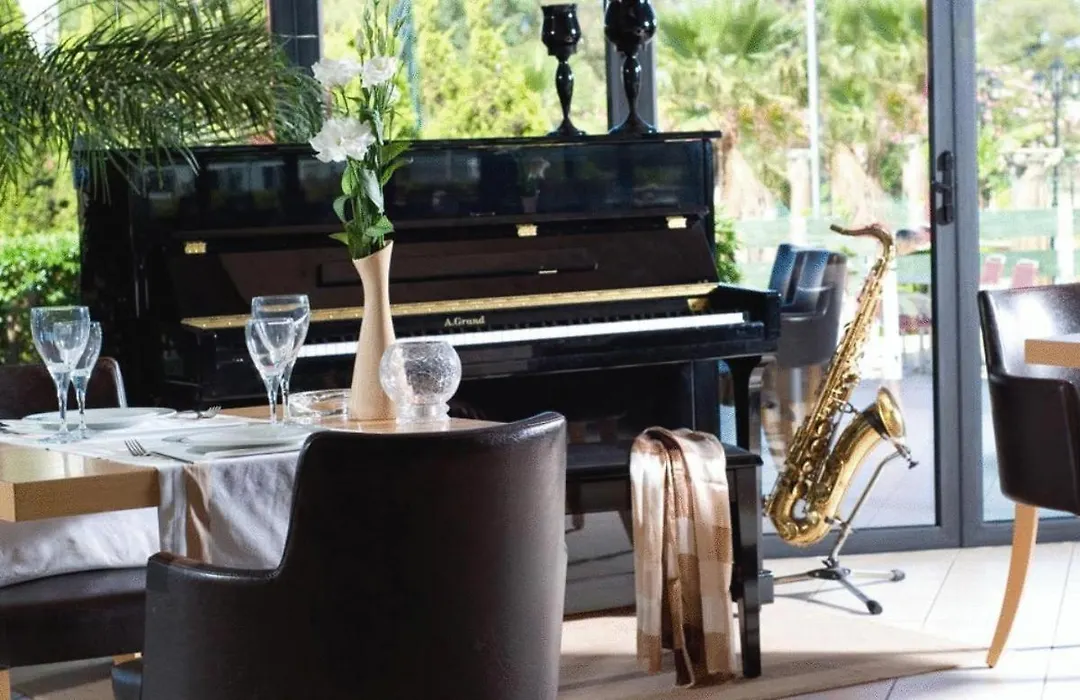 Verde Al Mare Boutique Hotel-1