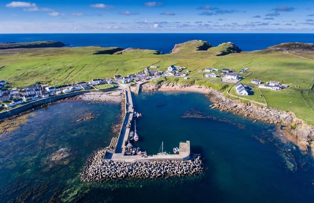 Ostan Oilean Thorai Tory Island Hotel-1