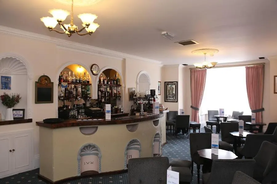 Runnymede Court Hotel-1