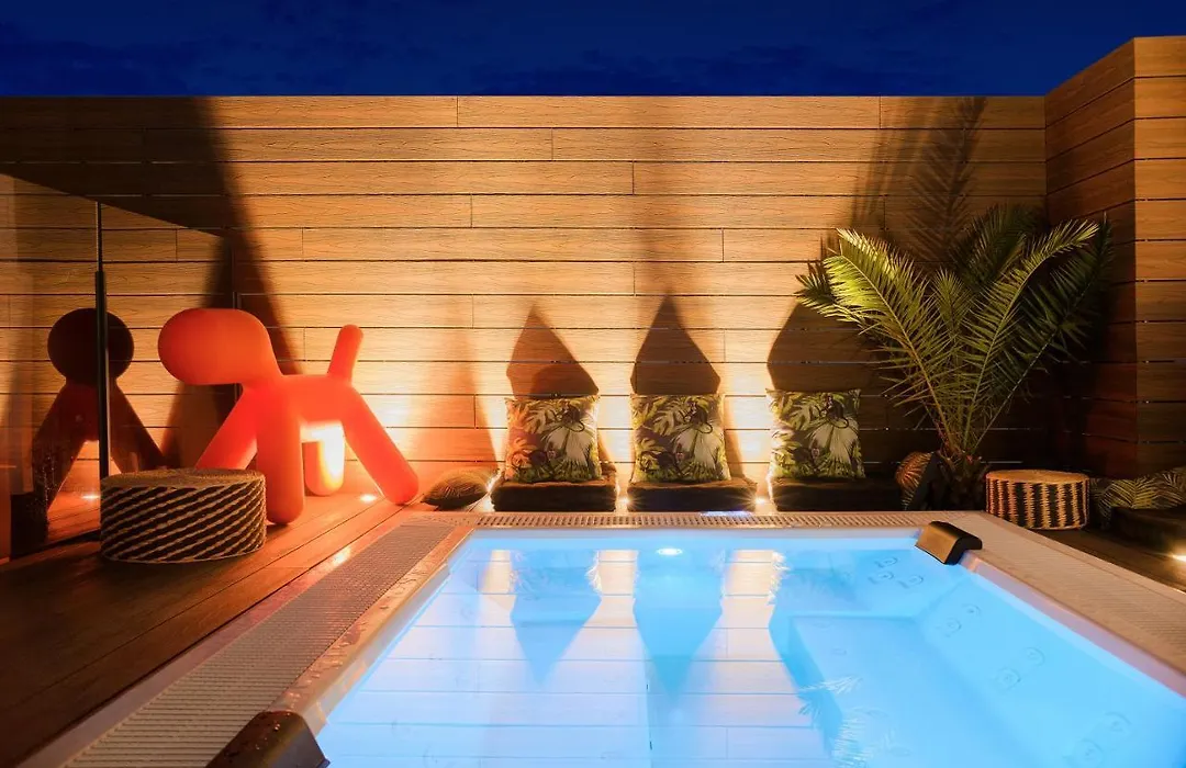 Elite Hotel - Gay Men Only (Adults Only)-1