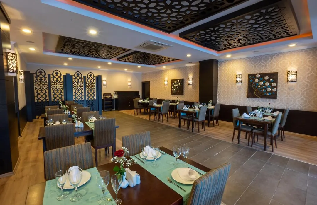 Titan Select Hotel Ultra All Inclusive-1