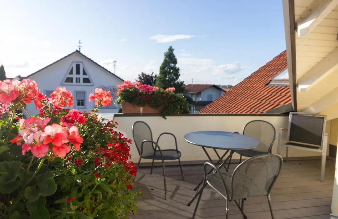 Gästehaus Burgblick-1