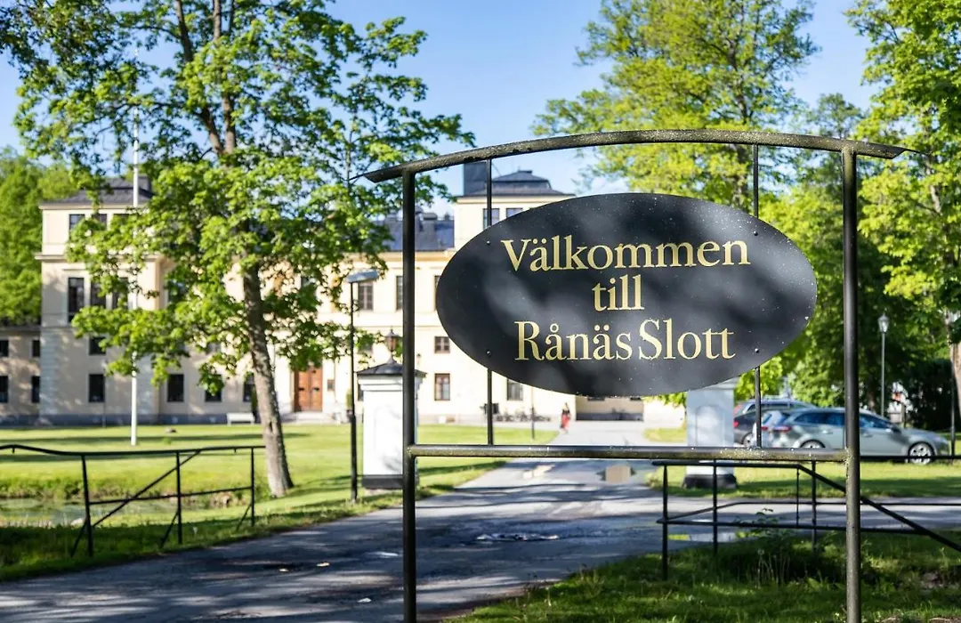Ranaes Slott-1