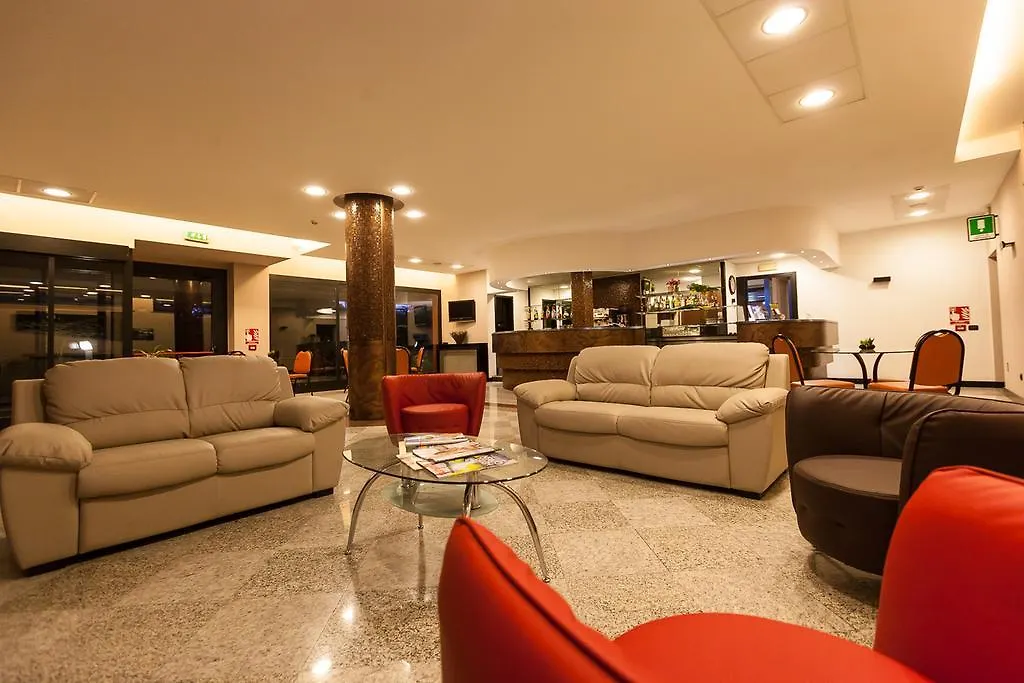 Blue Relais Maggiore-1