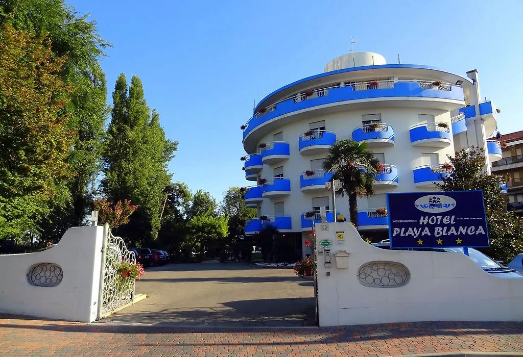 Hotel Playa Blanca-1
