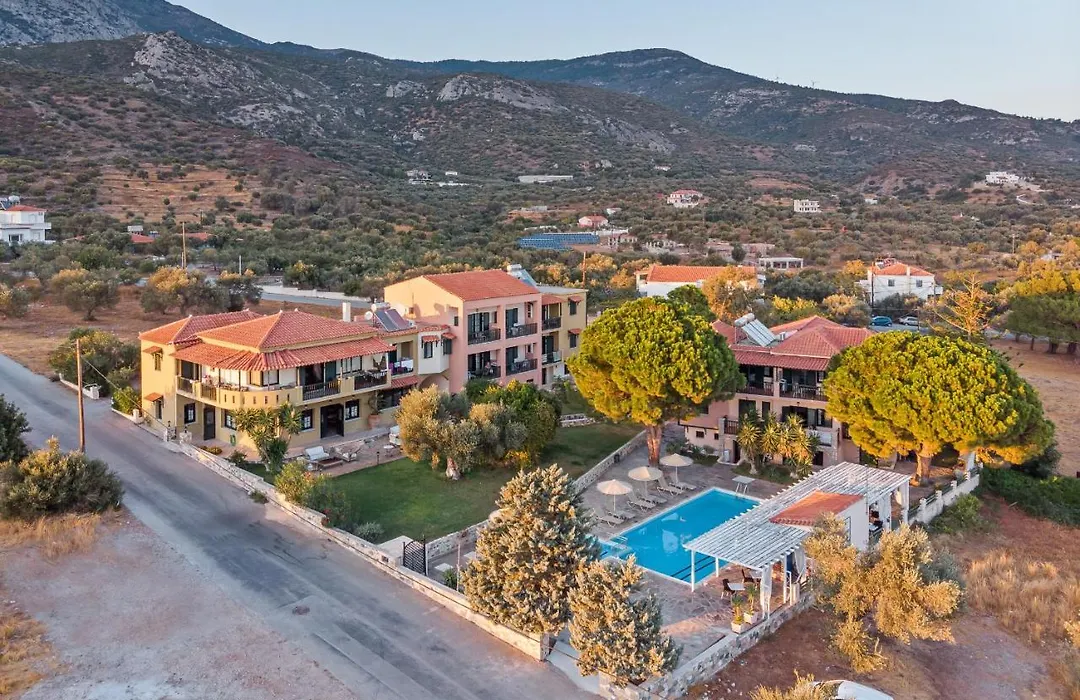 Hotel Ledra-1