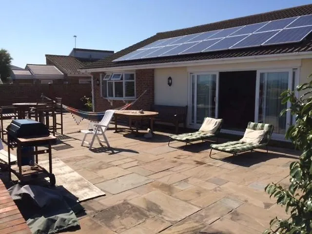 Pagham Getaways-1