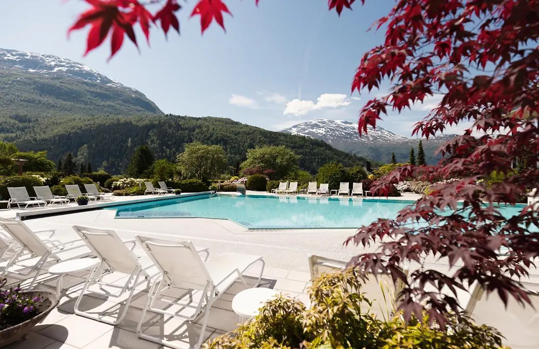 Hotel Alexandra Loen-1