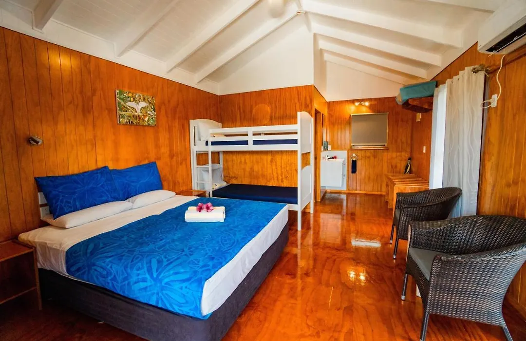 Aitutaki Village-1