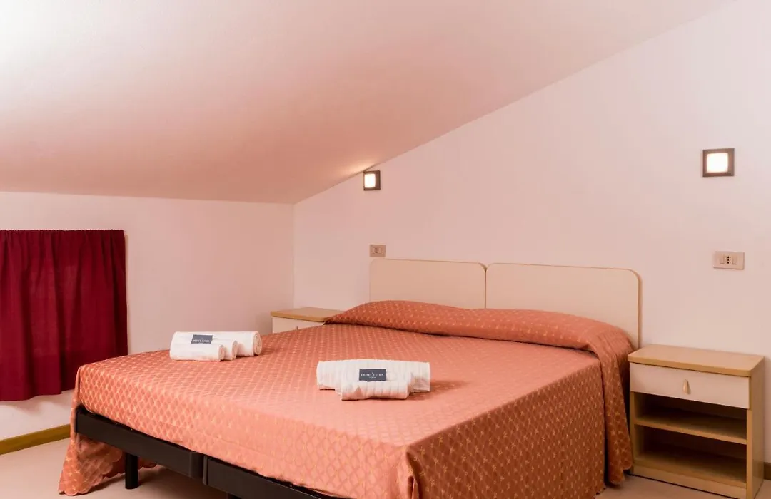 Hotel Lydia-1