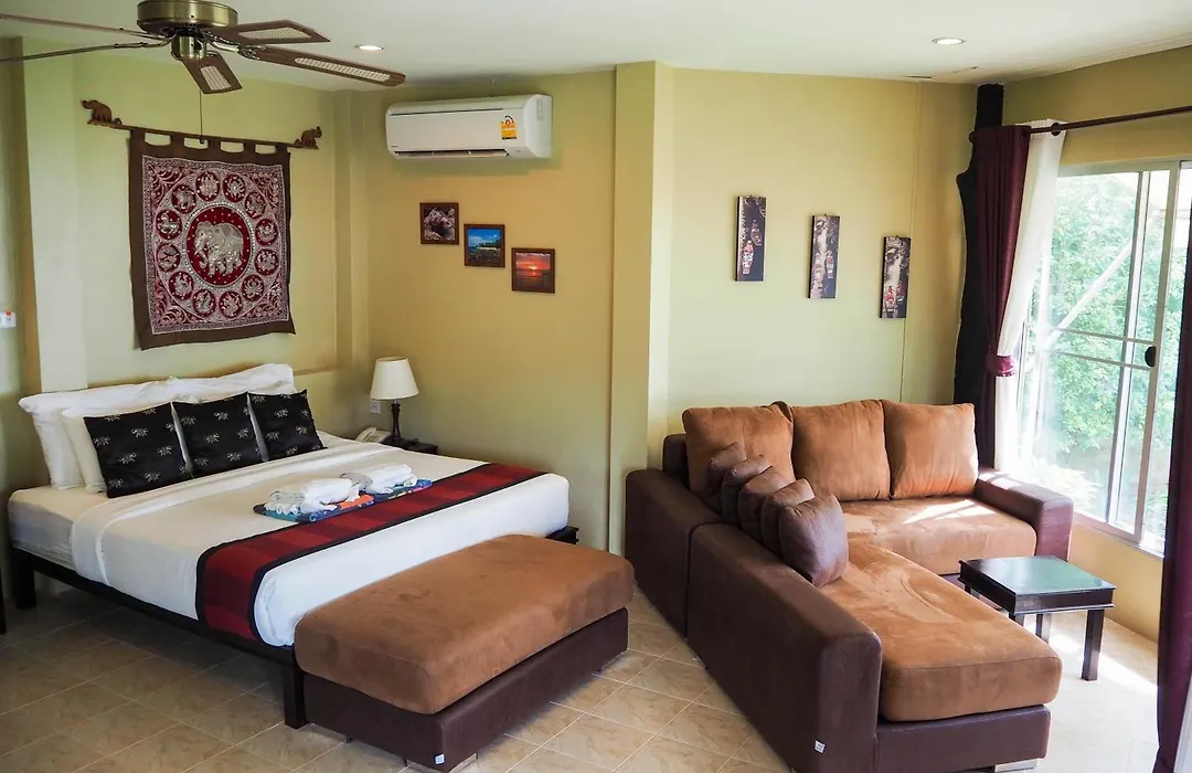 Lanta Castaway Beach Resort-1