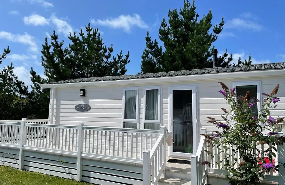 New Forest Retreat Shorefield Country Park-1
