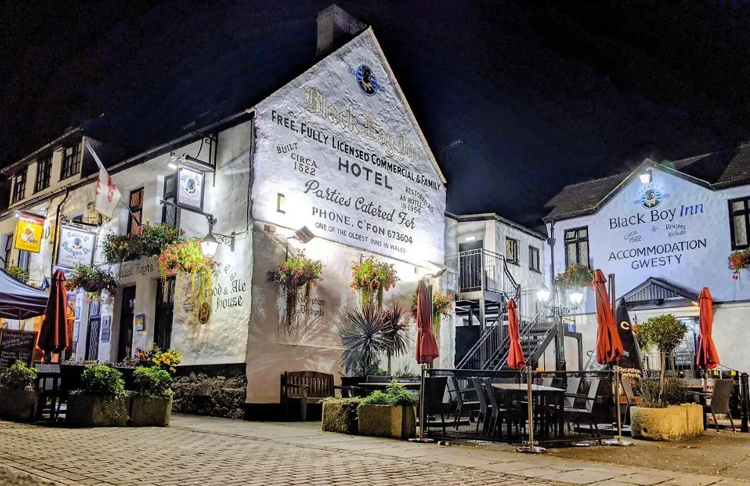 The Black Boy Inn-1
