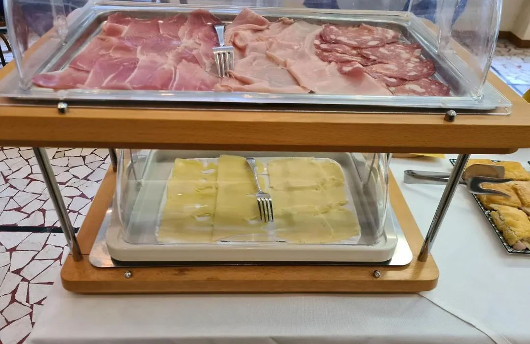 Hotel Perla Del Mare-1