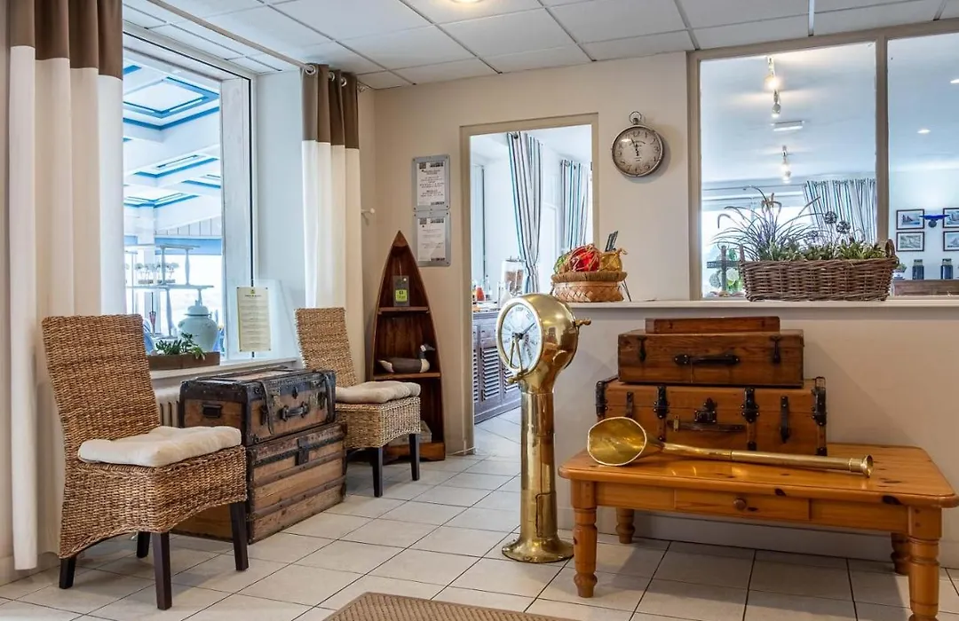 Hotel Restaurant De La Plage-1