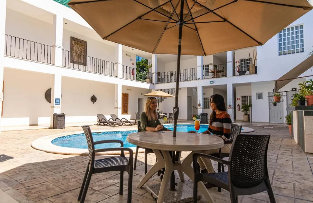 Hotel María Jose-1