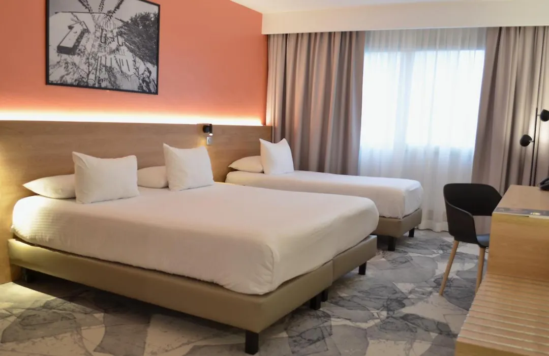 Hotel Des Congres-1