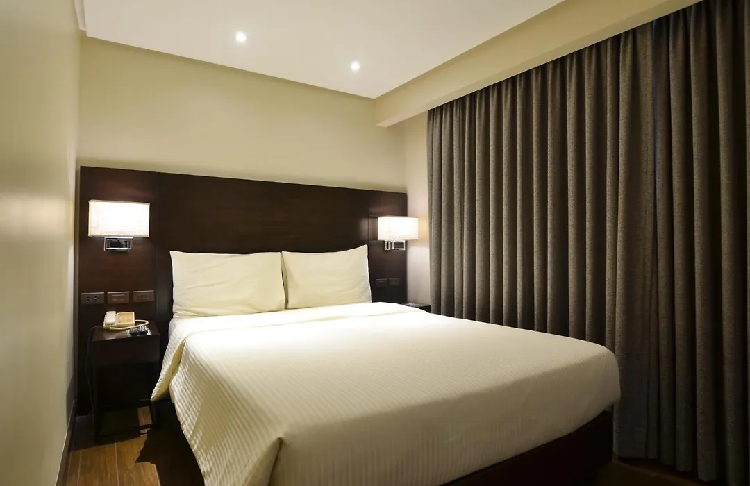 Pearl Garden Hotel-1