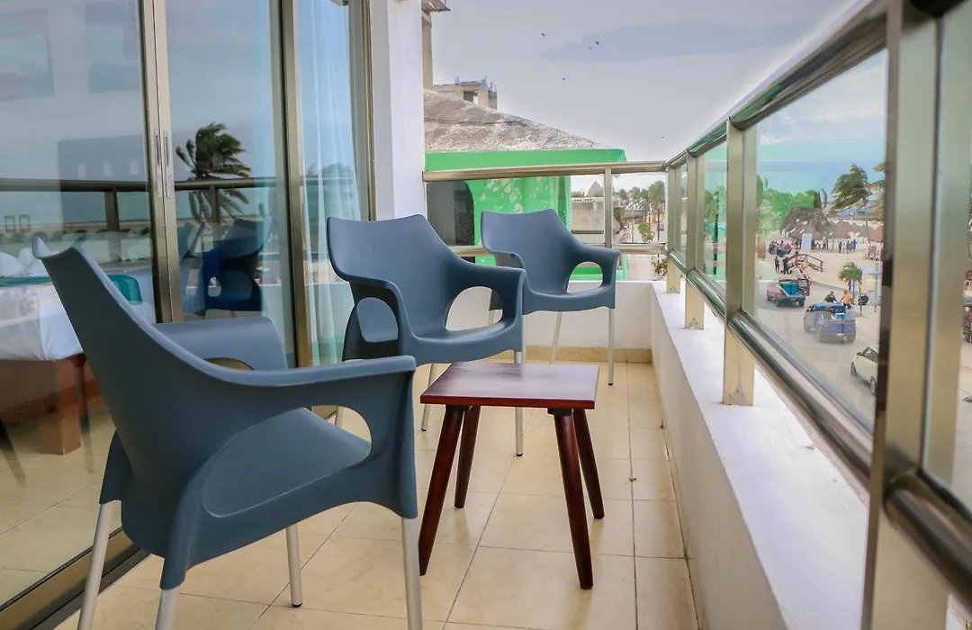 Playa Linda Hotel-1