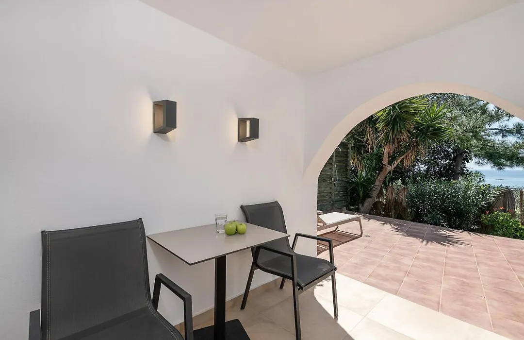 Elafonisi Resort By Kalomirakis Family-1