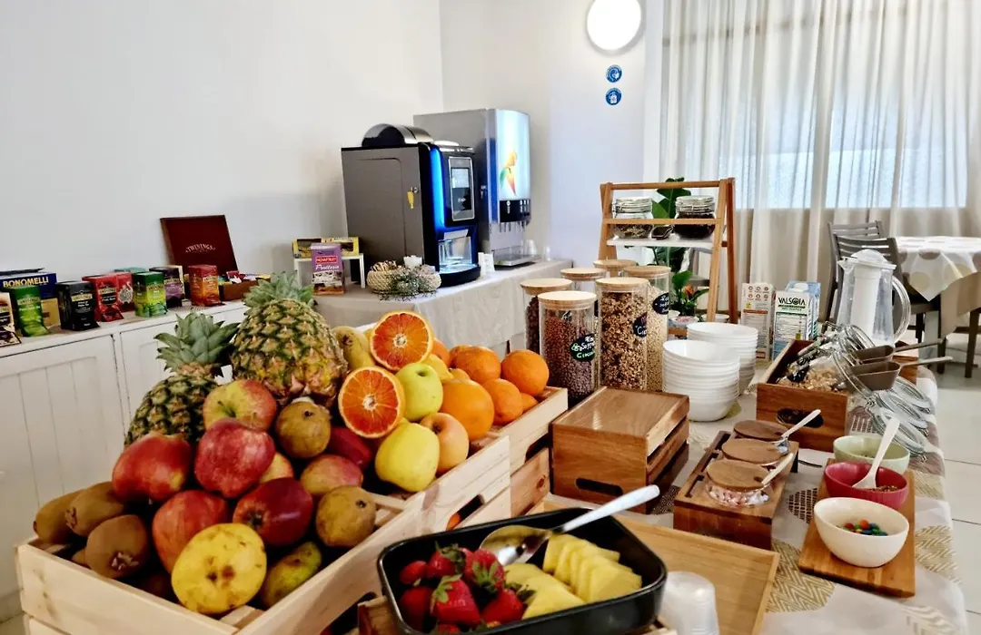 Hotel Elefantino Grey - Free Brunch&Breakfast Until 13-00 - Vicinissimi a Mirabilandia-1