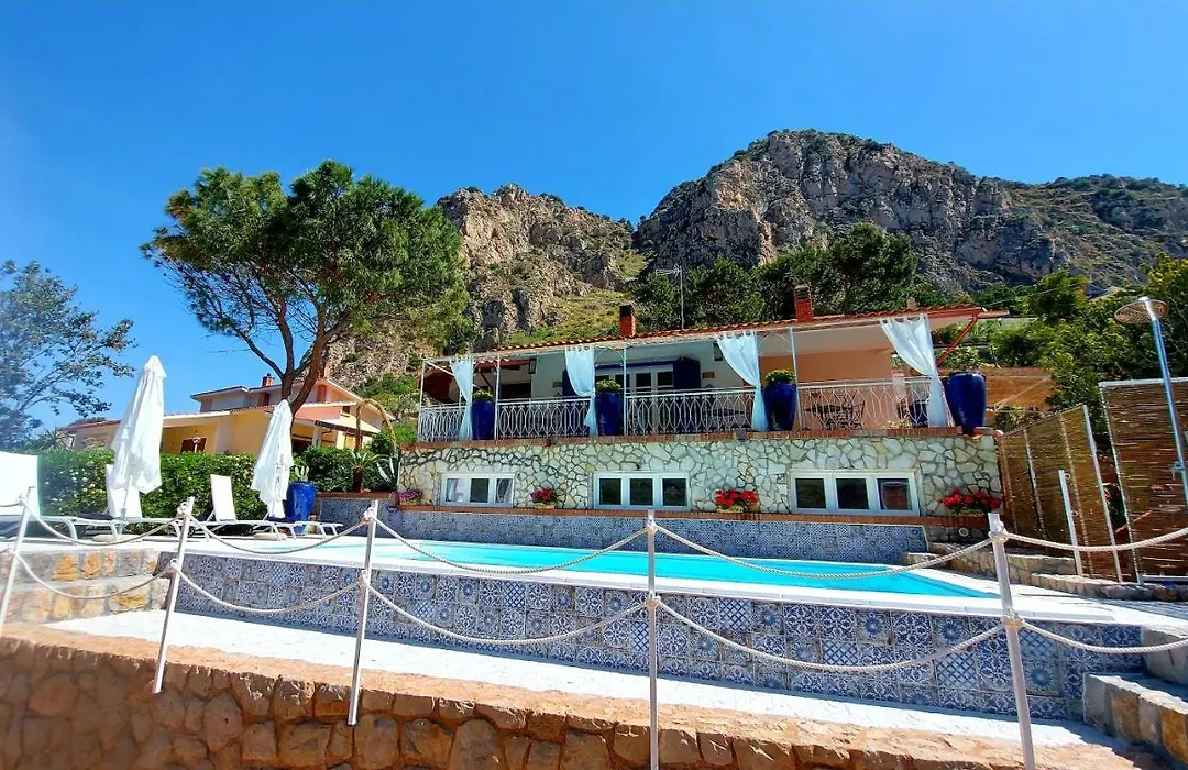 VFH Villa Flavia Eco B&B - 50 metri dal mare-1