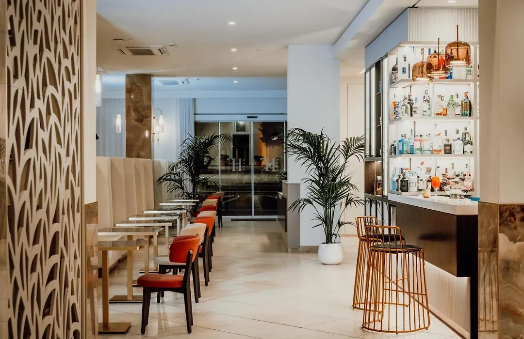 Hotel Falli-1
