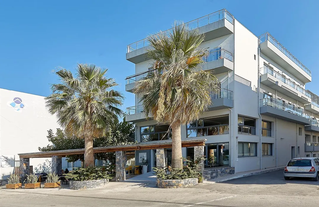Pollis Hotel-1