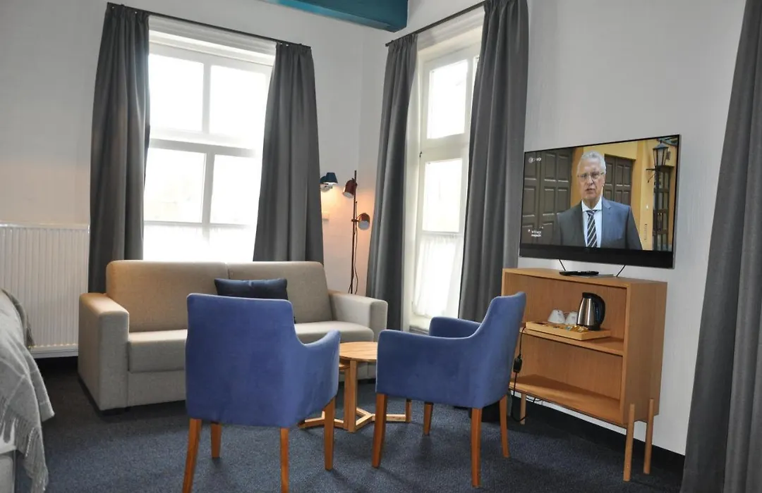 Hohes Haus-1