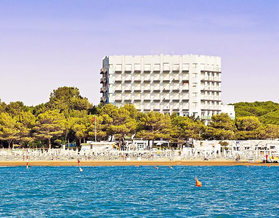 International Beach Hotel-1