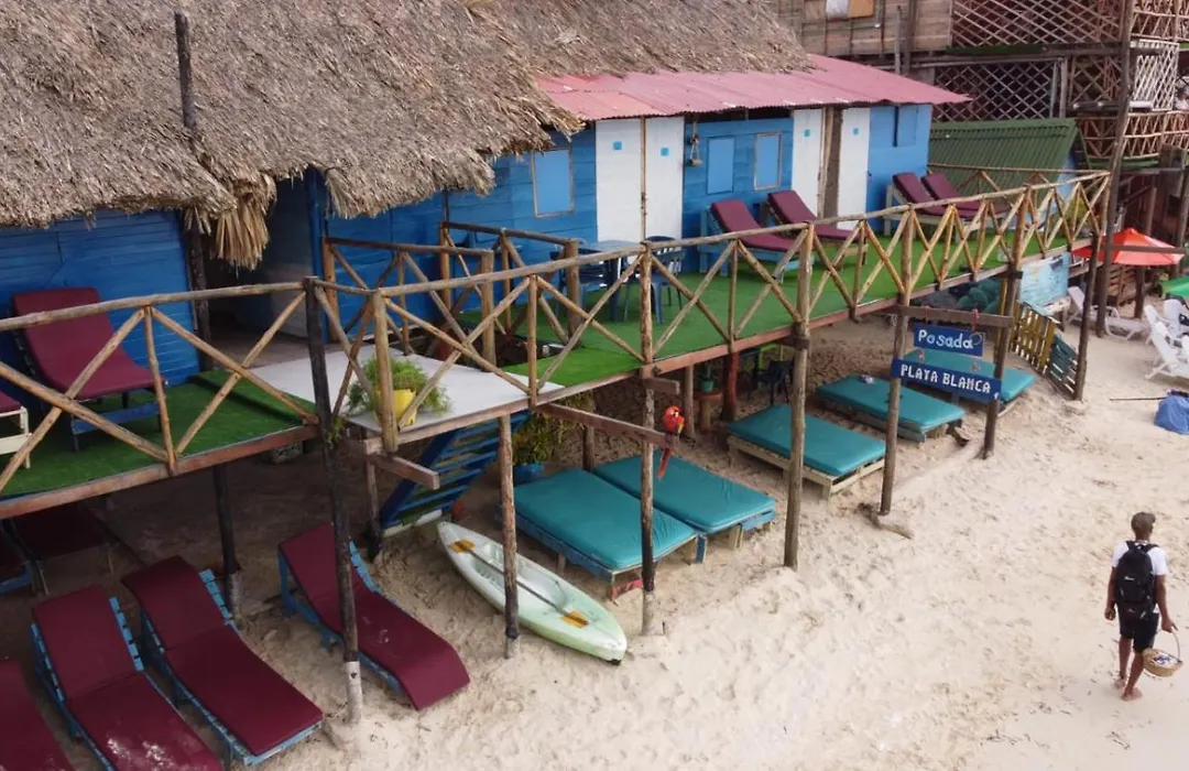 Hostal Playa Blanca-1